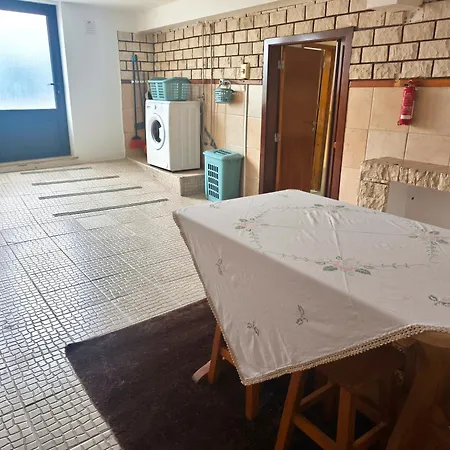 Manelmar T1 1 * Nazaré
